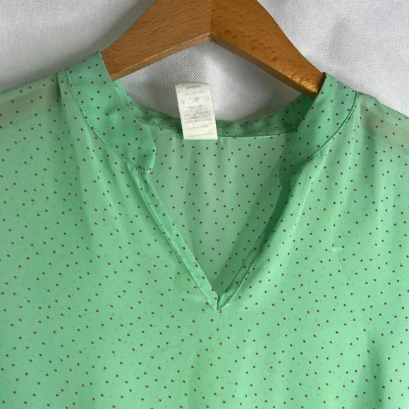 Francescas Collections Vneck Sheer Peplum Waist Polka Dot Blouse Sz MD - Picture 3 of 8